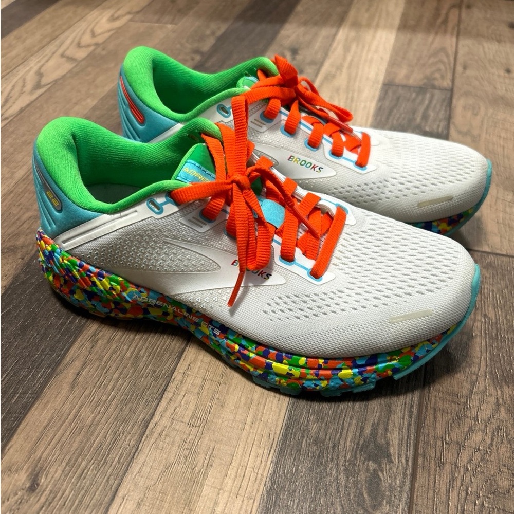 Brooks Adrenaline GTS 22 Fruity Pebbles